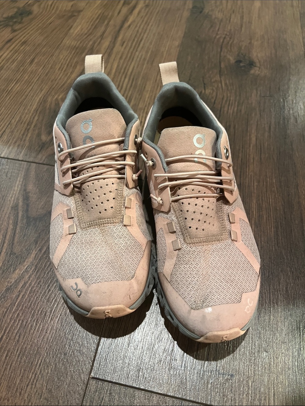 On Running women’s Athletic Sneakers in Blush Pink